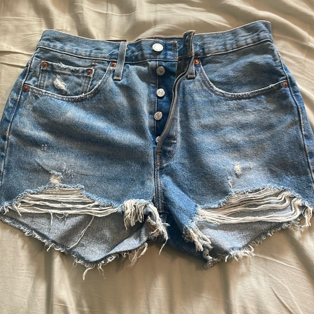 High waisted jeans shorts